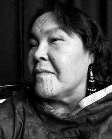 Black and white image of throat singer Nina Segalowitz