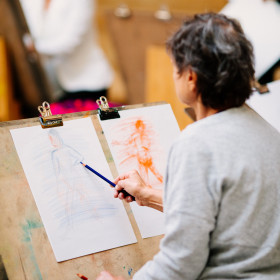 Image of artmaking through life figure drawing