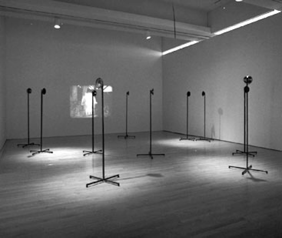 Janet Cardiff "Whispering Room", 1991