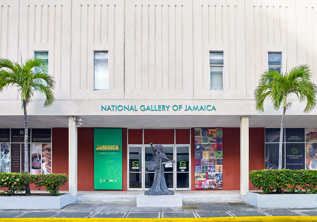 National Gallery of Jamaica, Front of Building