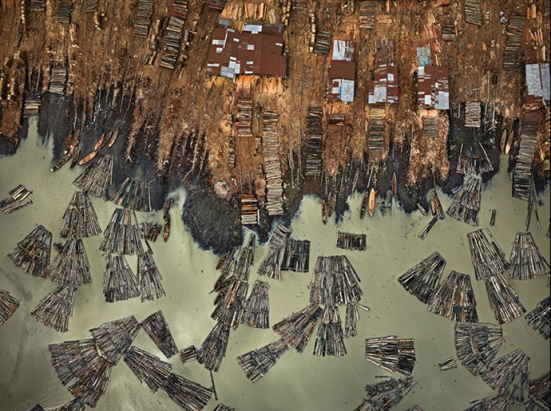Edward Burtynsky: Sawmills #1, Lagos, Nigeria, 2016
