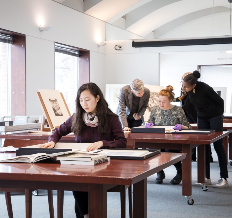 Visitors in the Print and Drawing Study Centre