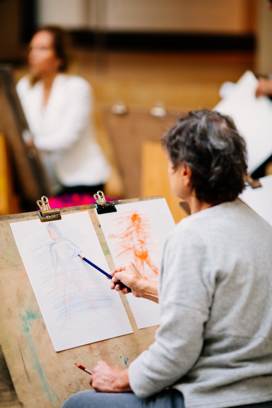 Image of artmaking through life figure drawing