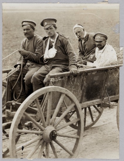 wounded men in a wagon from wwi